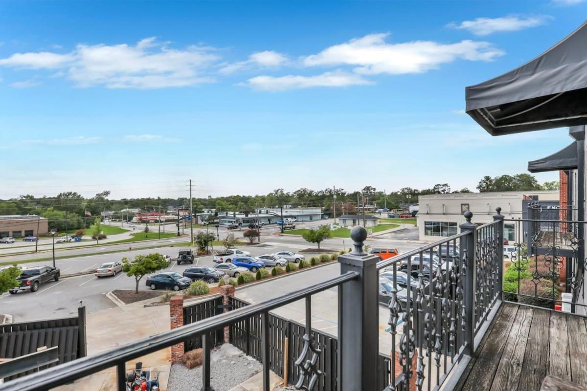 Eagle'S Nest - Spacious Loft Downtown - Near Gsu Statesboro Εξωτερικό φωτογραφία