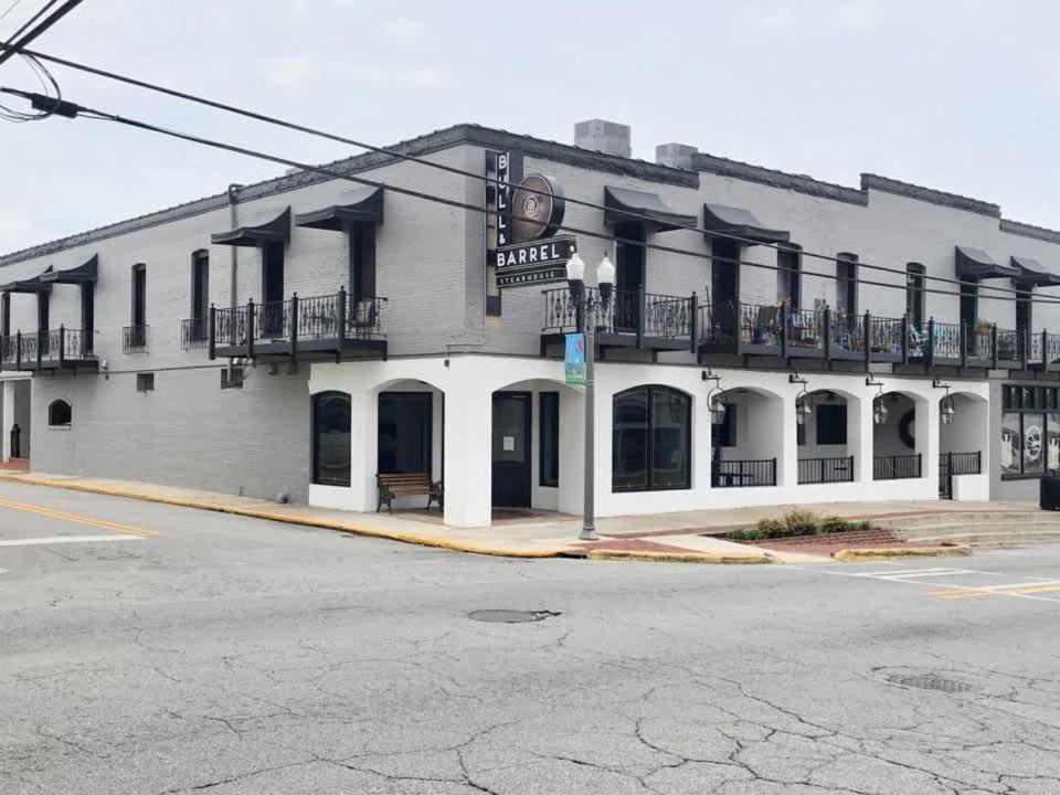 Eagle'S Nest - Spacious Loft Downtown - Near Gsu Statesboro Εξωτερικό φωτογραφία